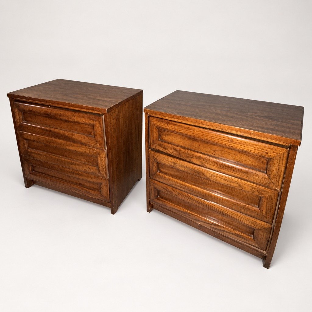Three-drawer chests, matched pair